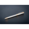Шариковая ручка PARKER ESSENTIAL SONNET STAINLESS STEEL GT M 1931507